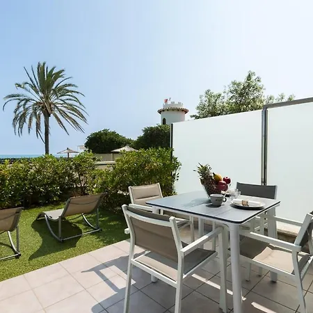 Escape To The Sea And Pool In Apartment Denia